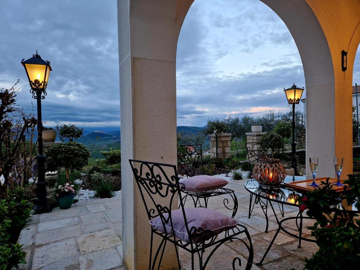 Apartment Cristina With Stunning View Vižinada Dış mekan fotoğraf